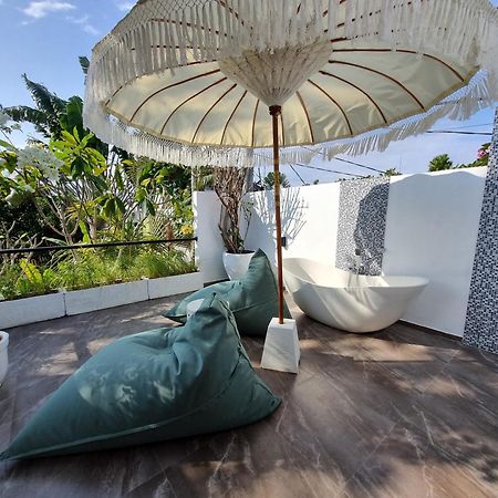 Villa Loba Seminyak  Luaran gambar