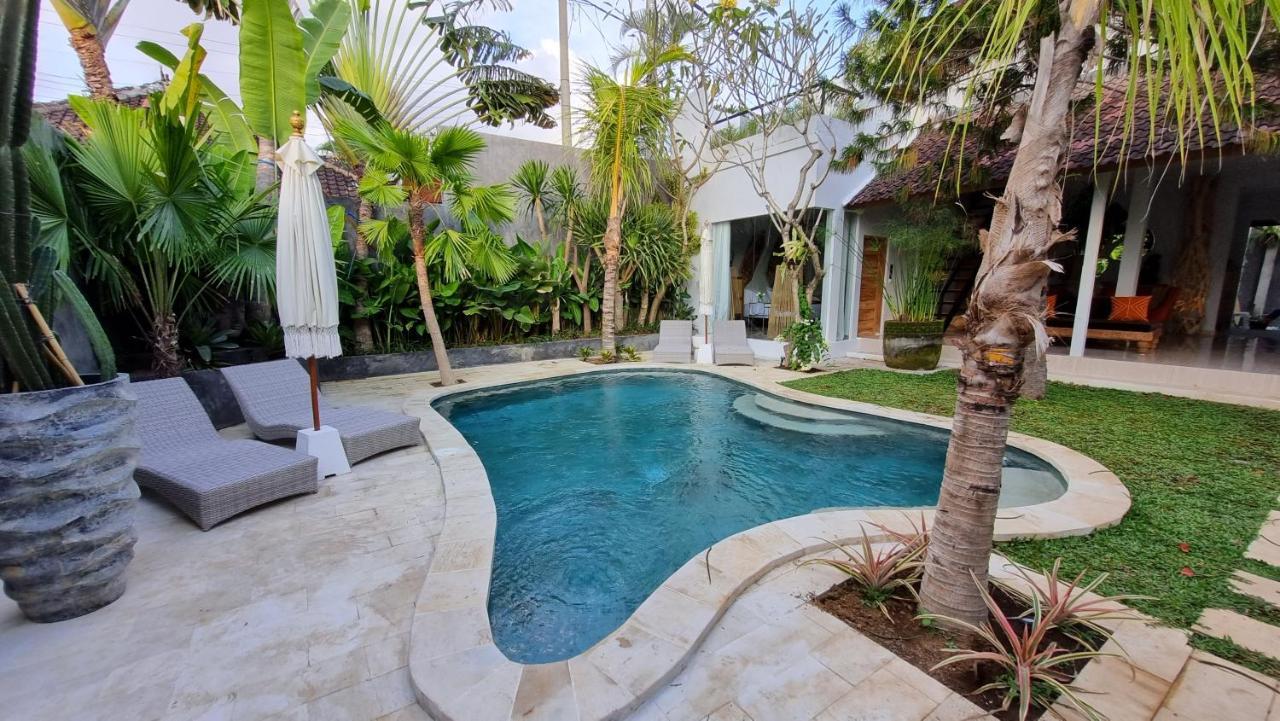 Villa Loba Seminyak  Luaran gambar