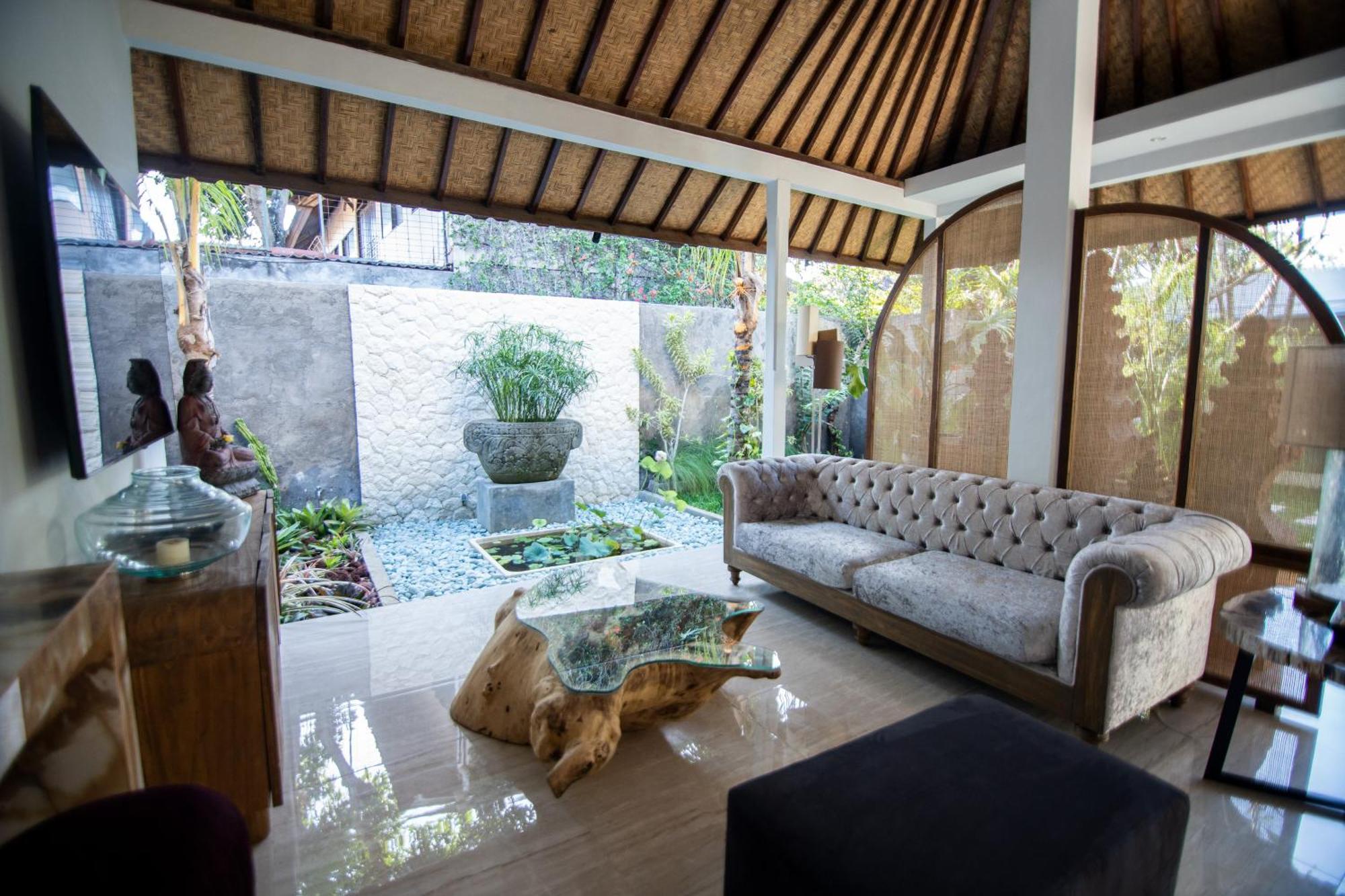 Villa Loba Seminyak  Luaran gambar