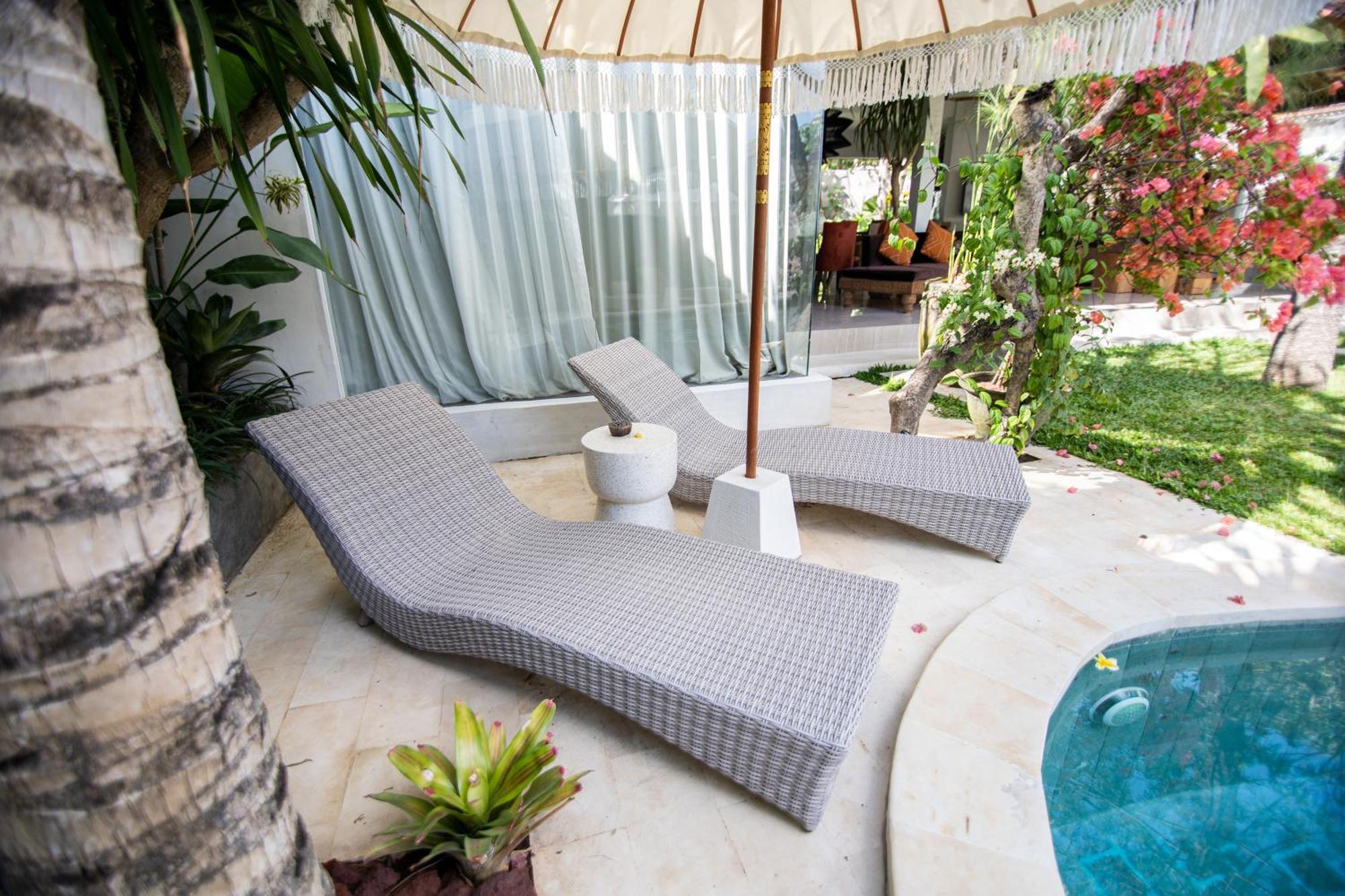 Villa Loba Seminyak  Luaran gambar
