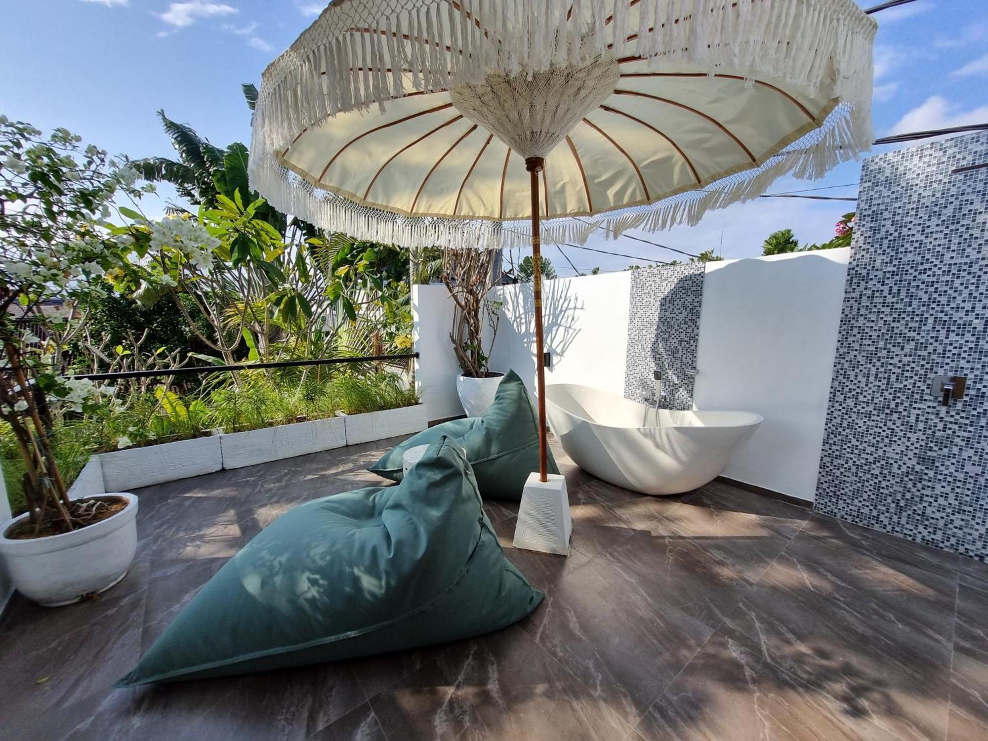Villa Loba Seminyak  Luaran gambar